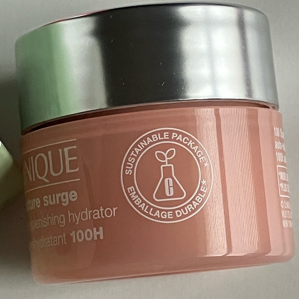 Clinique Moisture Surge 100H Auto-Replenishing Hydrator - new in box 15mL - Picture 9 of 11